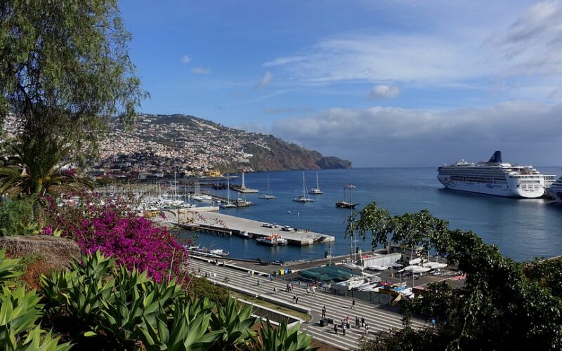 Madeira: ostrov květin a barev