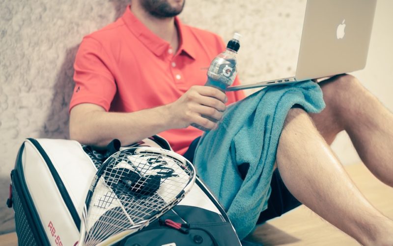 Jak vybrat raketu na squash